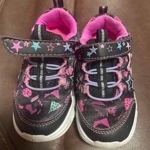 Sketchers light up size 8